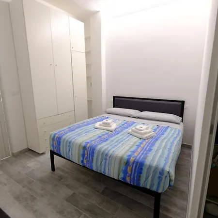 Bilocale In Grattacielo By Portofinovacanze Διαμέρισμα Ραπάλο