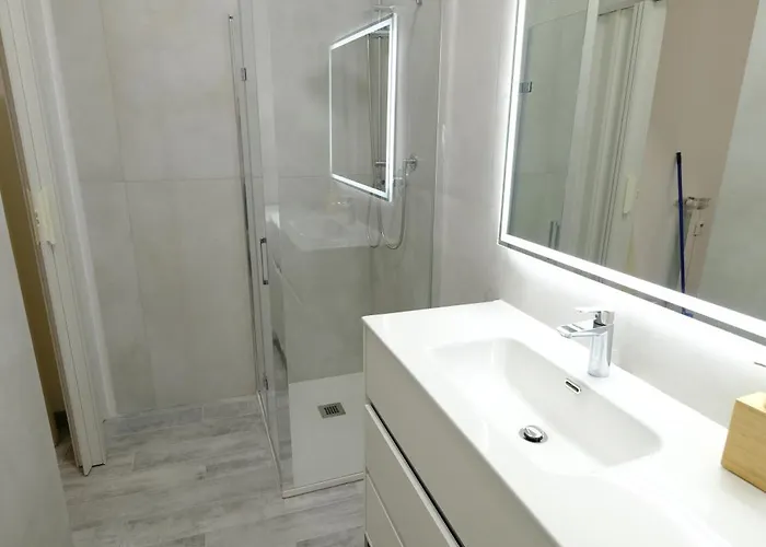 Apartman Bilocale In Grattacielo By Portofinovacanze *